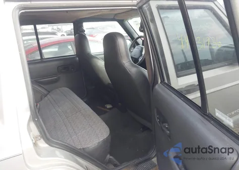 2000 Jeep Cherokee Sport z USA, uszkodzony, nr VIN 1J4FF48S0YL198184